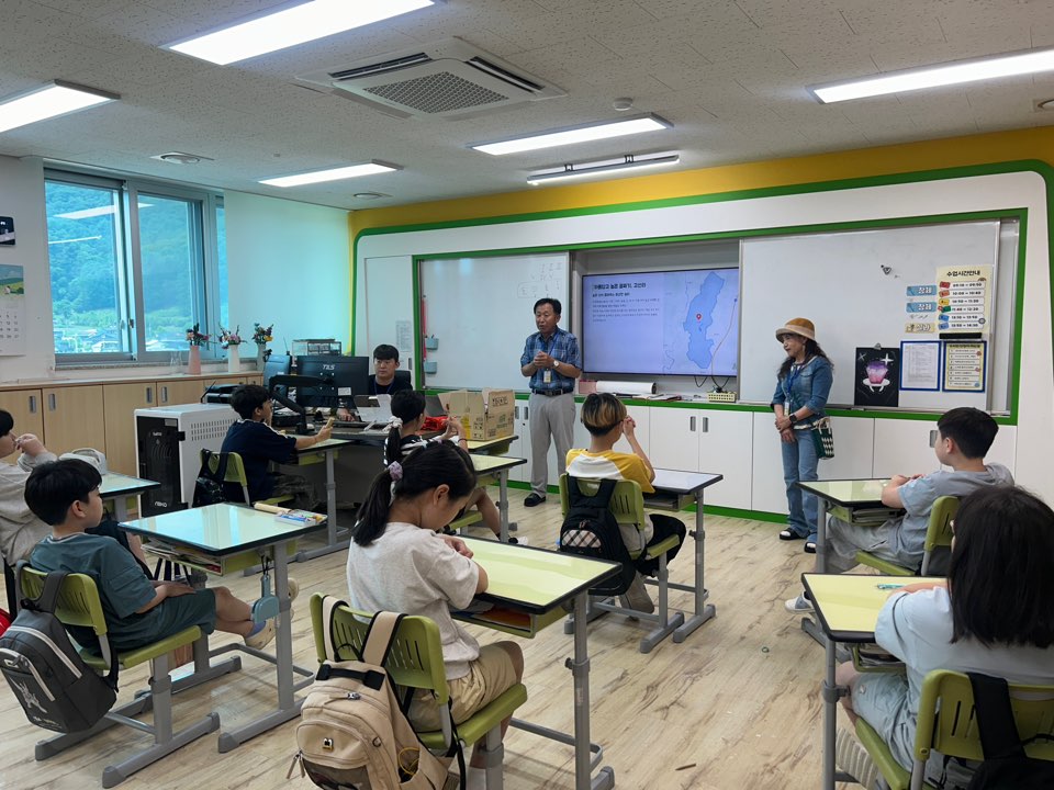 [W프로젝트] 고산초등학교 5학년 학생들과 함께한 「우리 학교가 있는 호저면과 고산리 이야기」