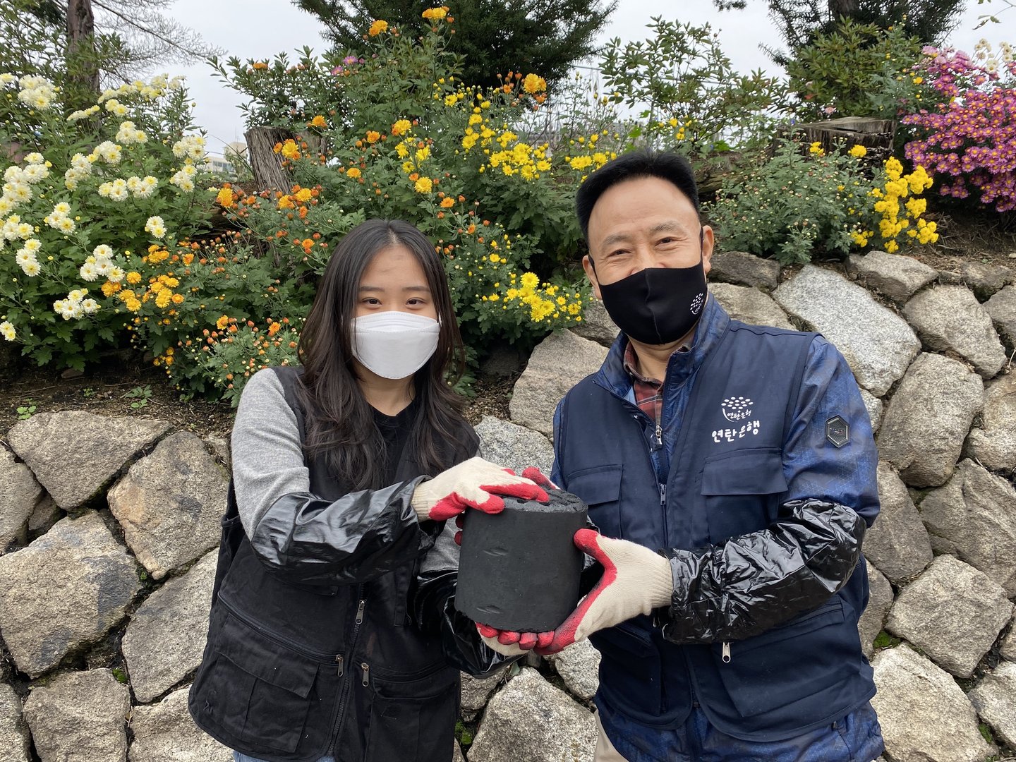 1012_연탄은행재개식06.jpg