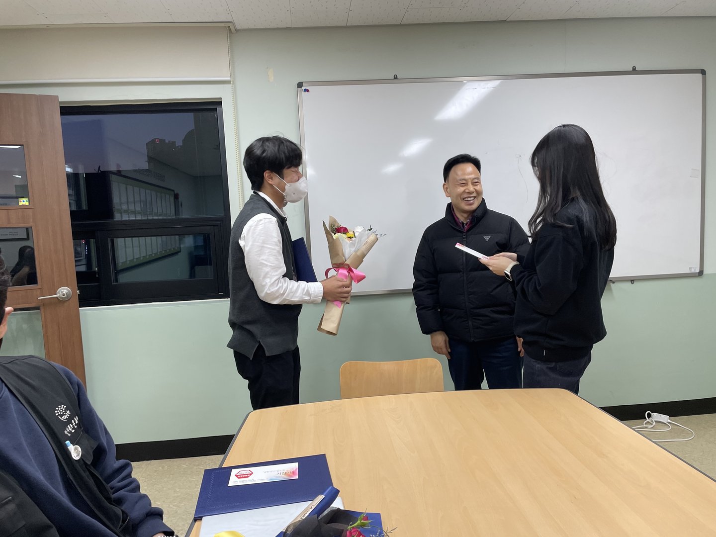KakaoTalk_20211112_175342453_05.jpg