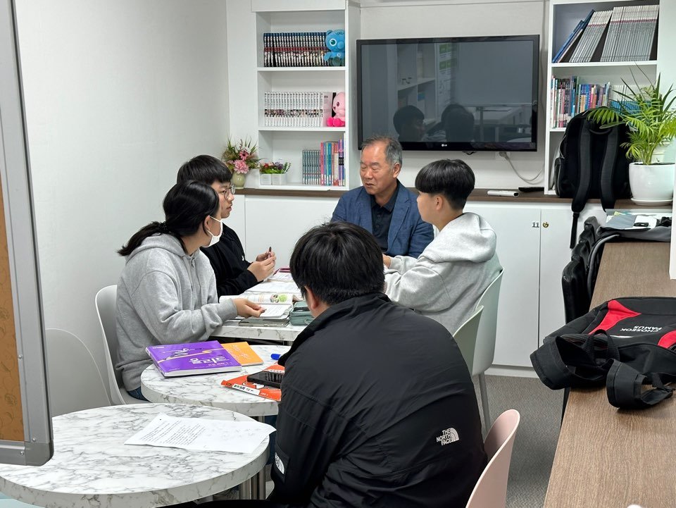 KakaoTalk_20240516_174340786_02.jpg