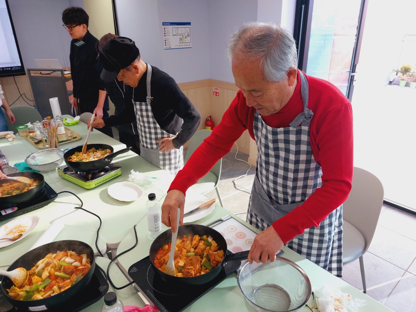 KakaoTalk_20241206_165532916_09.jpg