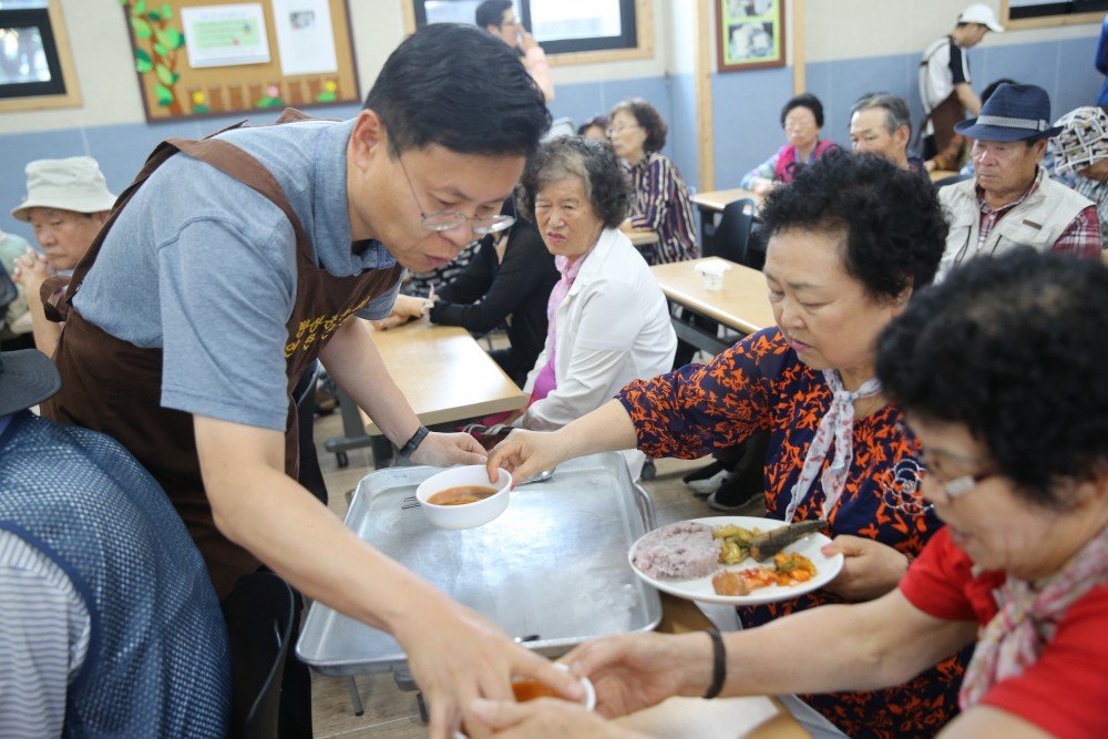 2019.9.9 산림항공본부장 추석맞이 지역사회 사람나눔(마루미봉사활동 밥상공동체) (2).JPG